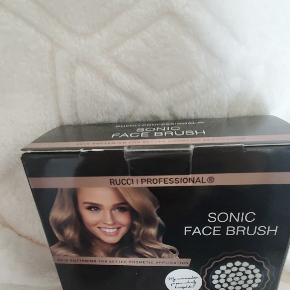 SONIC FACE BRUSH - Picture 4 of 4